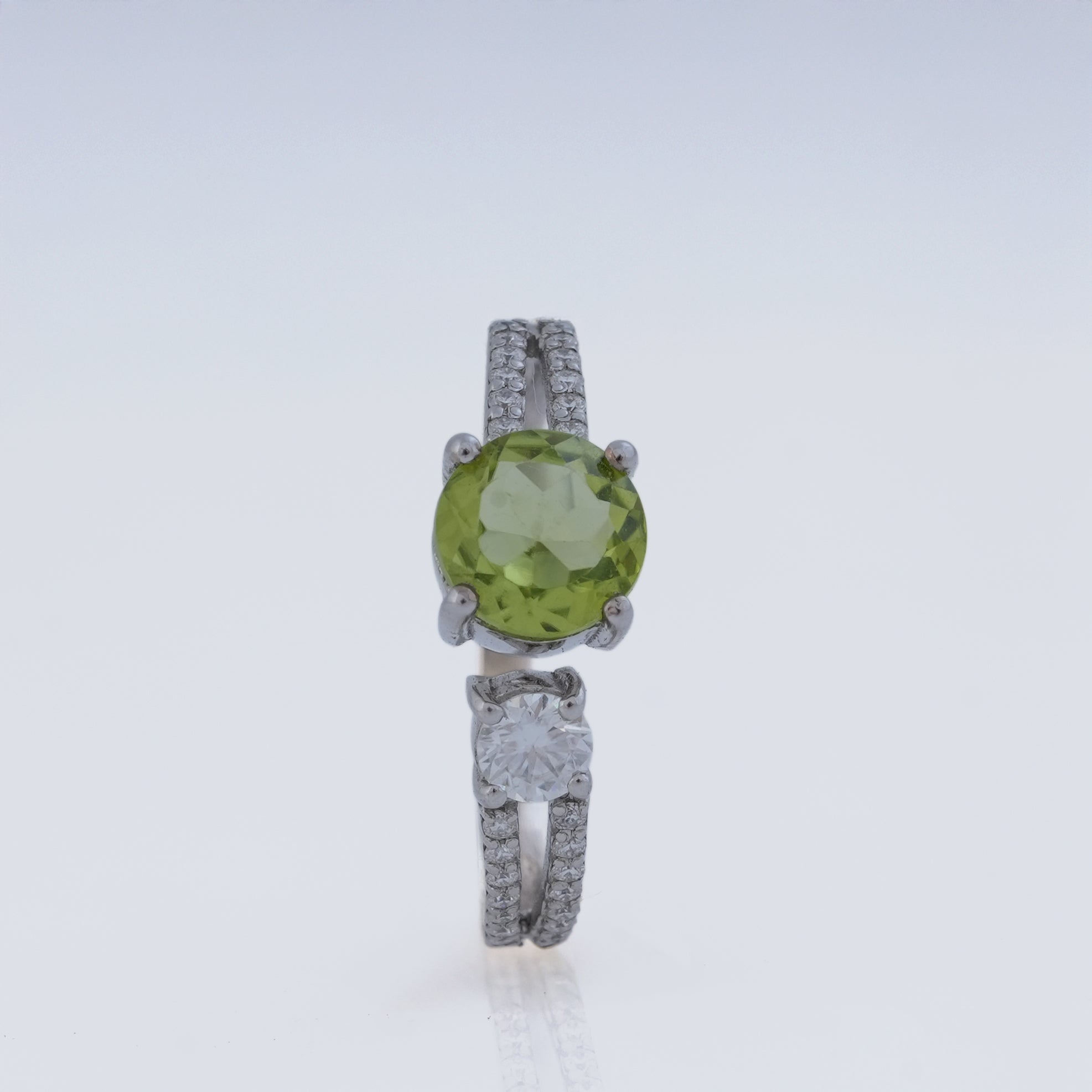 Peridot & Moissanite Ring in 925 Silver, Abundance & Renewal