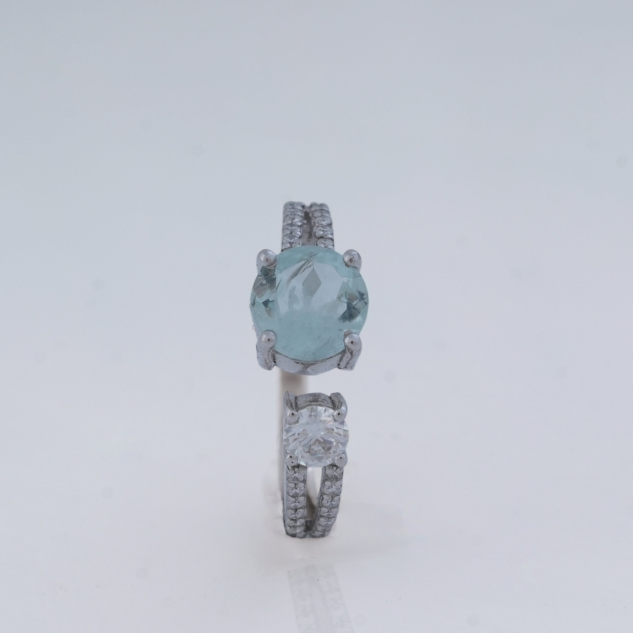Aquamarine & Moissanite Ring in 925 Silver, Serenity & Clarity