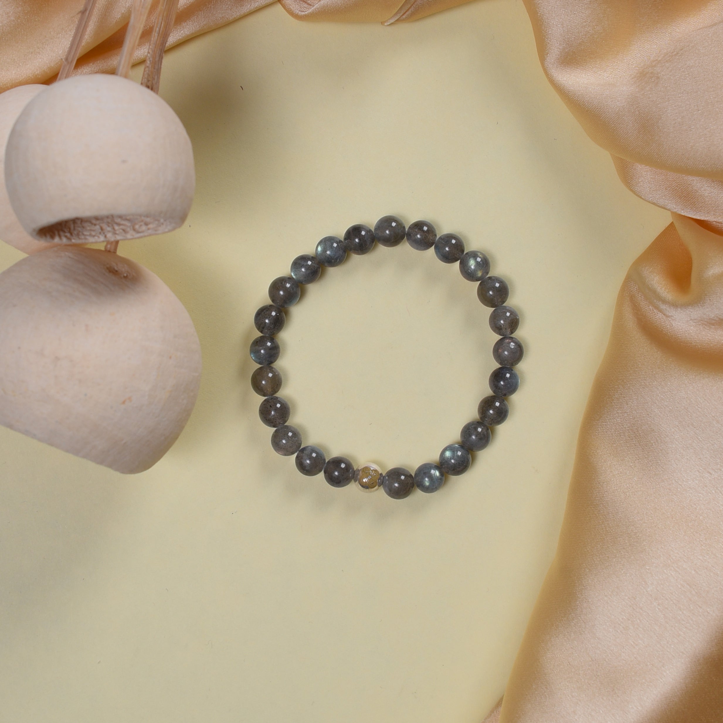 LABRADORITE BRACELET